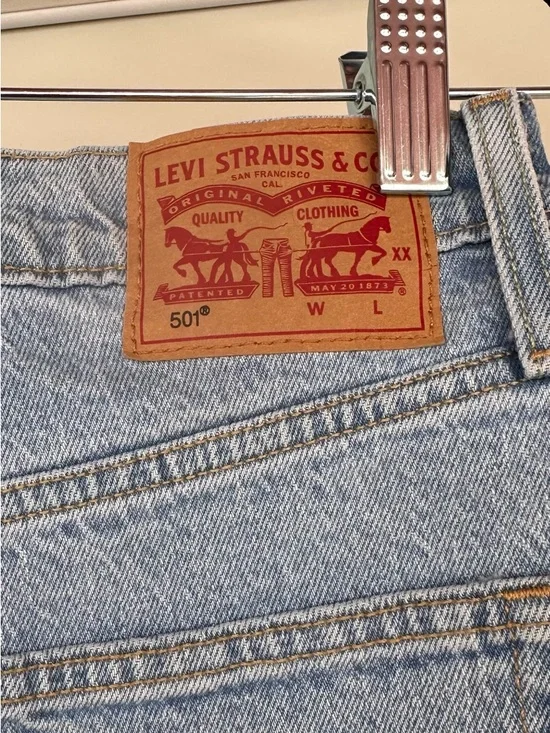 Levi’s 501 Original Jeans Light Wash Straight Leg High Rise - size W29 L26 - Picture 7 of 7